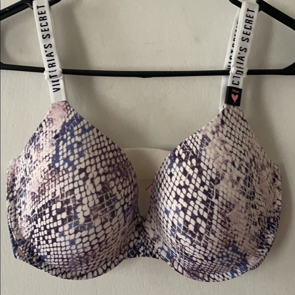 Victoria’s Secret Bra